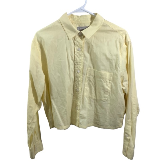 Everlane Tops - Everlane Light Yellow Collared Shirt Cropped